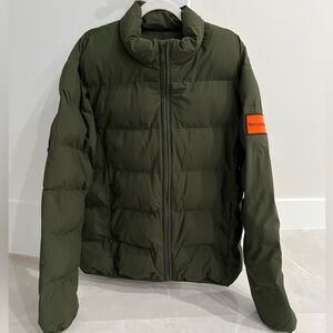 Mercer & Mettle NWOT green puffer winter coat with Mercedes Benz emblem